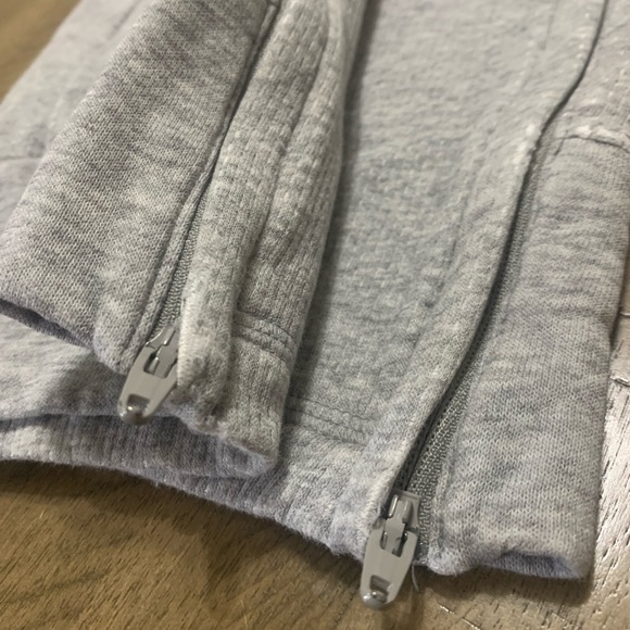 Adidas Sweatpants - Picture 4 of 4